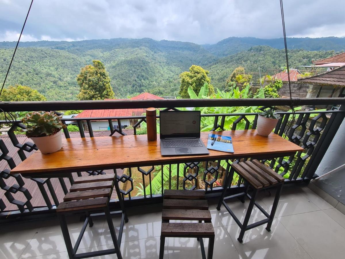 Dong Paloh Hostel Munduk Eksteriør bilde