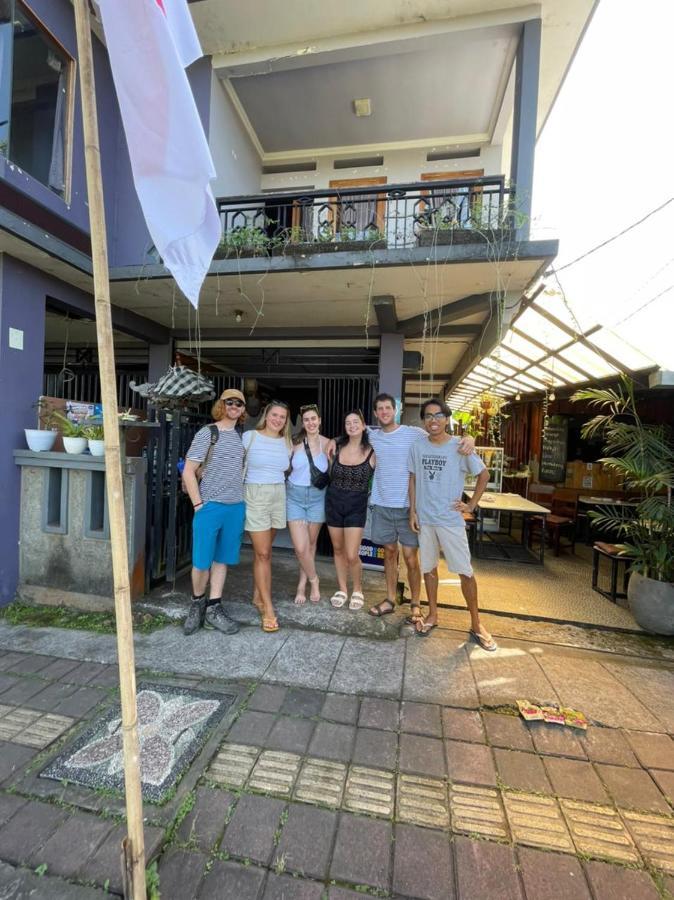 Dong Paloh Hostel Munduk Eksteriør bilde