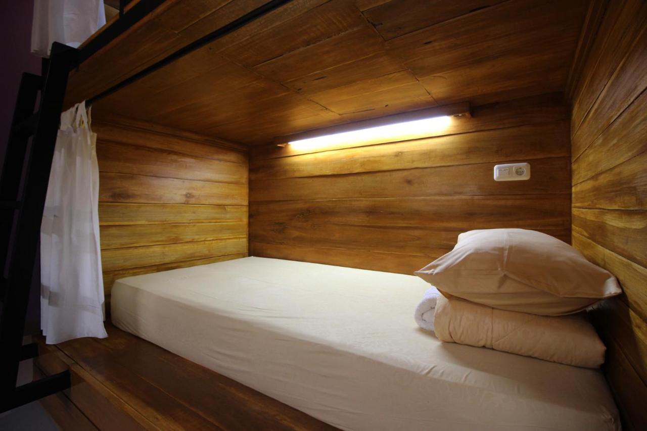 Dong Paloh Hostel Munduk Eksteriør bilde